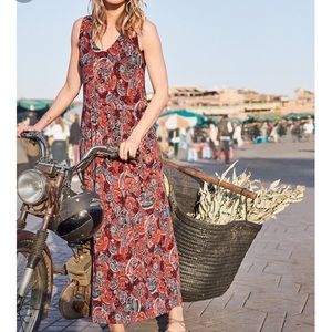 NWOT GARNET HILL MAXI PAISLEY DRESS W/POCKETS!!